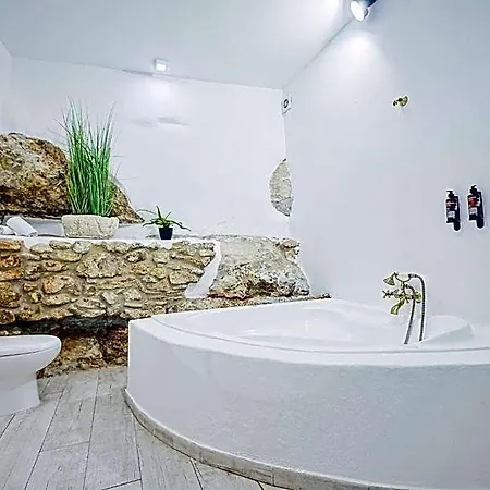 Respirar Otel 3*